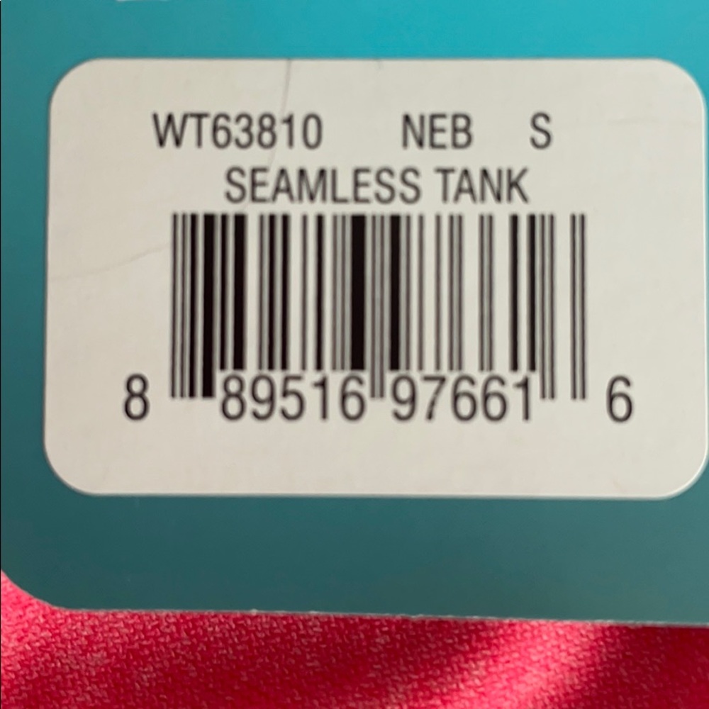 New Balance Racerback Seamless Tank Top - Picture 7 of 7